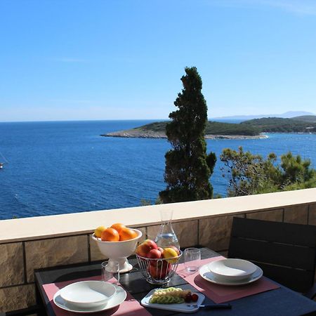 Kiki'S Haven By Villa Kristonia Hvar Town Exterior photo