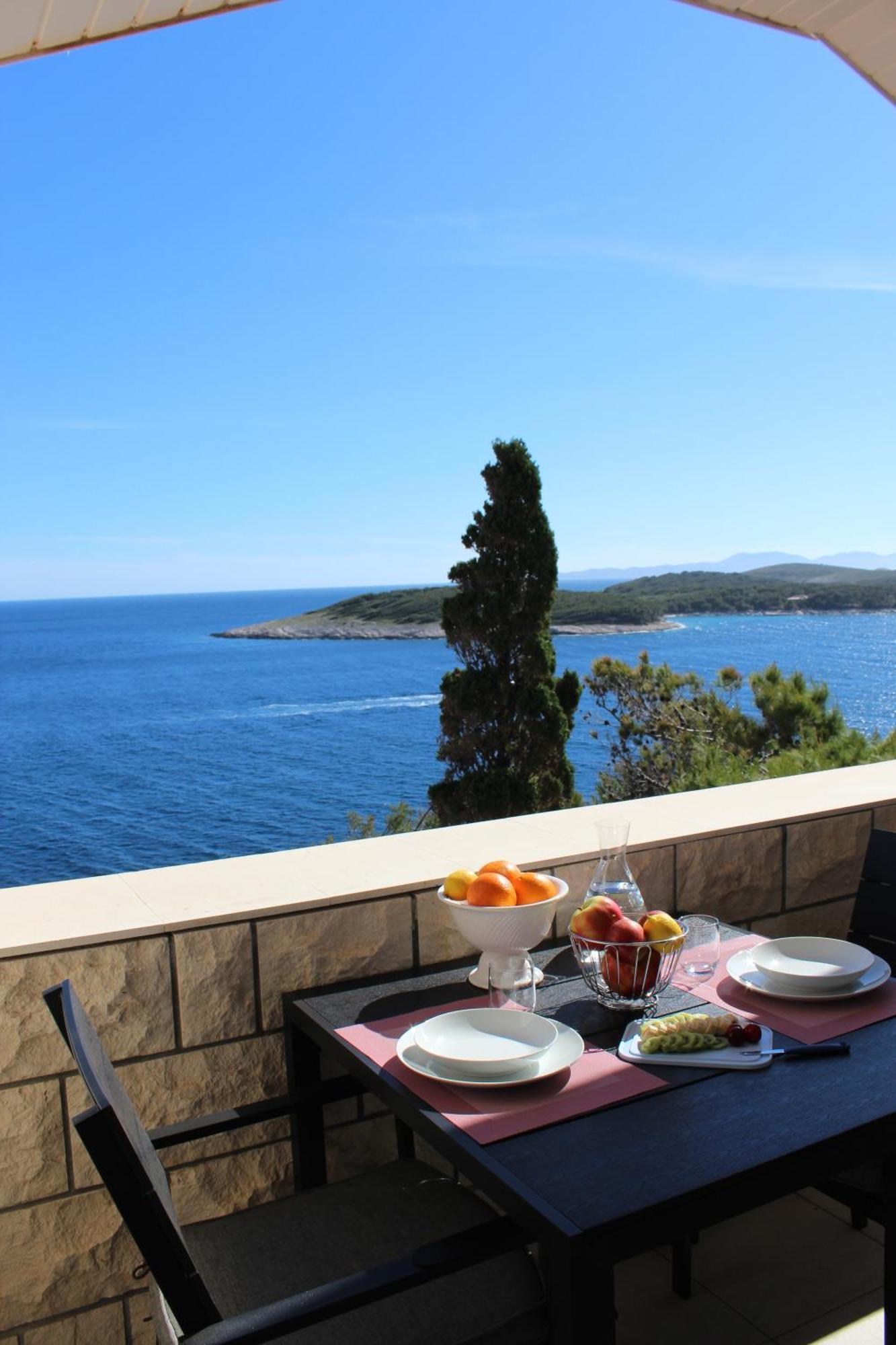 Kiki'S Haven By Villa Kristonia Hvar Town Exterior photo