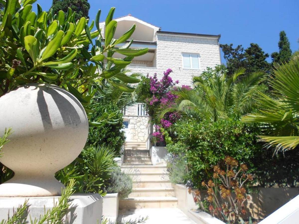 Kiki'S Haven By Villa Kristonia Hvar Town Exterior photo
